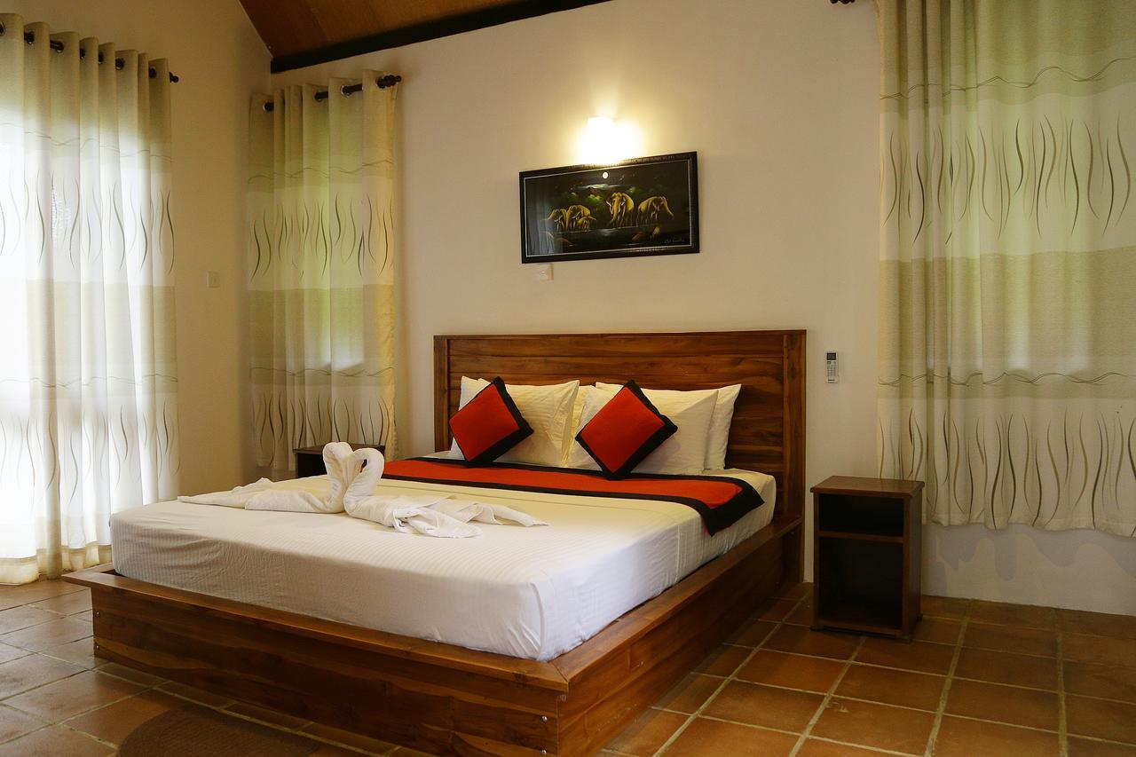 หันตรา อุดาวาลาวา Hotel อุดาวาลาเว ภายนอก รูปภาพ